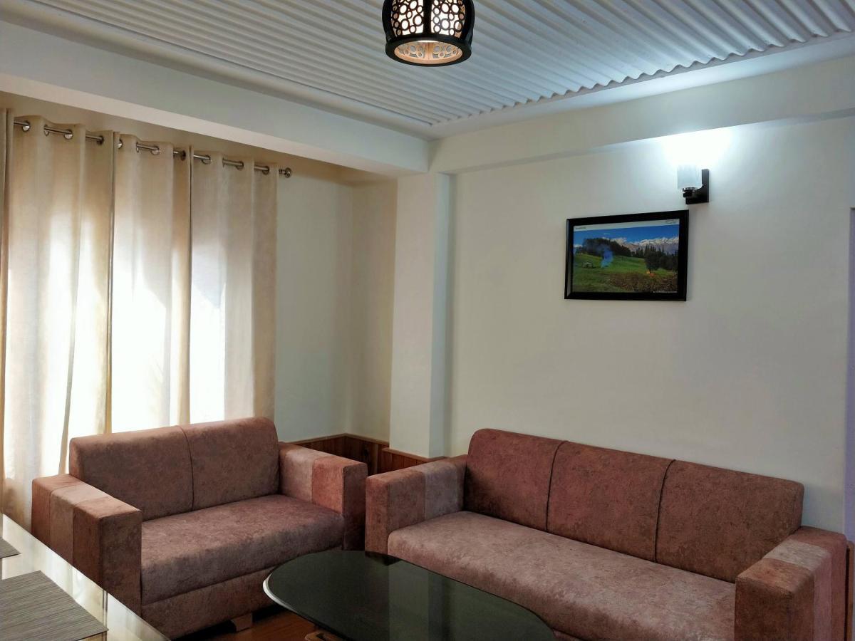 Neha Homestay Shimla Zewnętrze zdjęcie